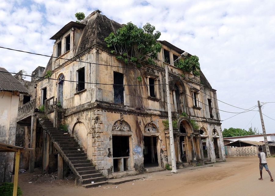 Bâtiment colonial de Grand-Bassam