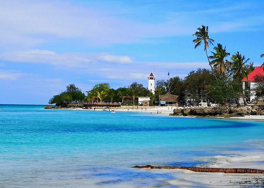 Plage de sable blanc à Nungwi, Zanzibar