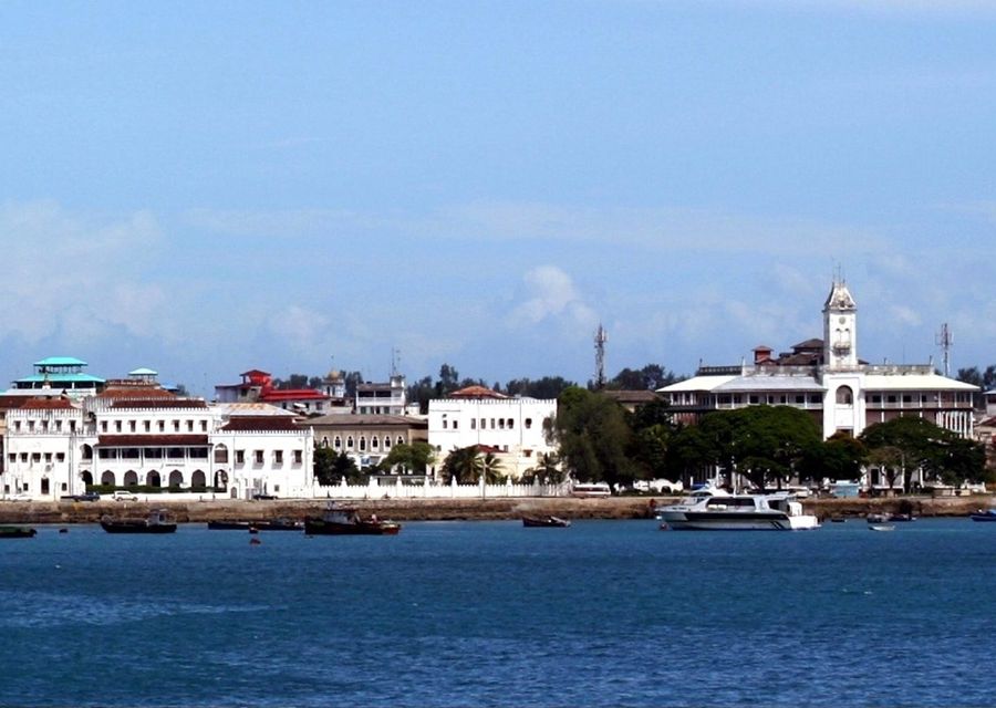 Le front de mer de Stone Town